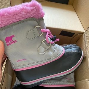 Sorel Yoot PAC Nylon Waterproof Snow Boot